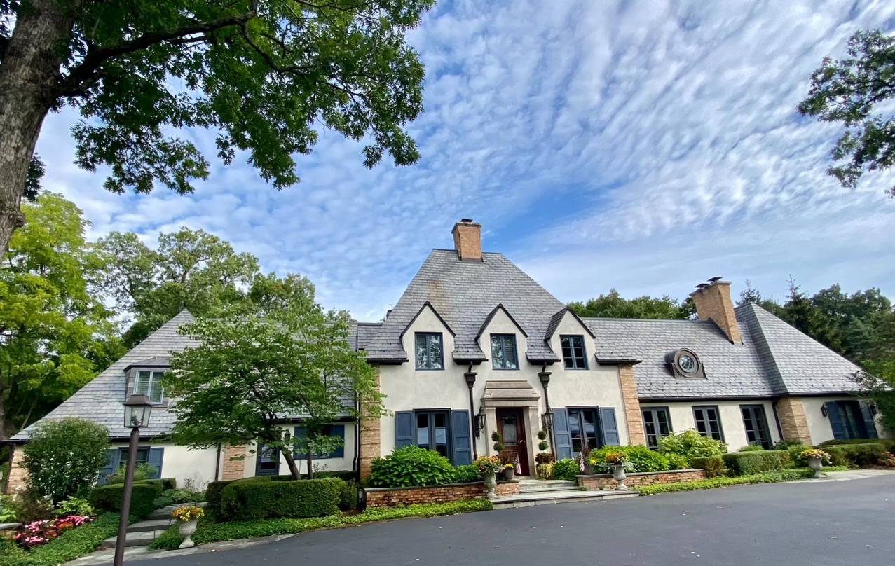 Lake Forest, IL 60045,690 S Ridge RD