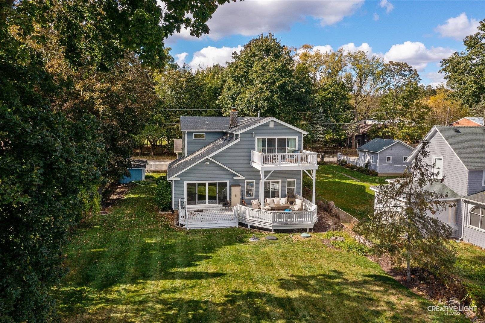 Mchenry, IL 60050,2306 Orchard Beach RD