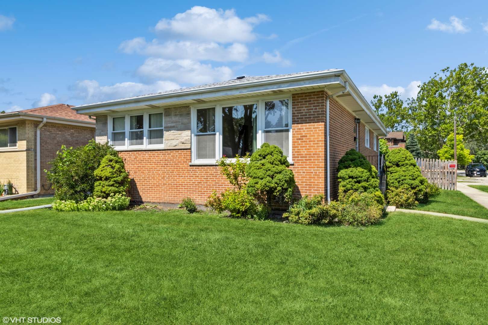 Skokie, IL 60076,3800 Isabel ST