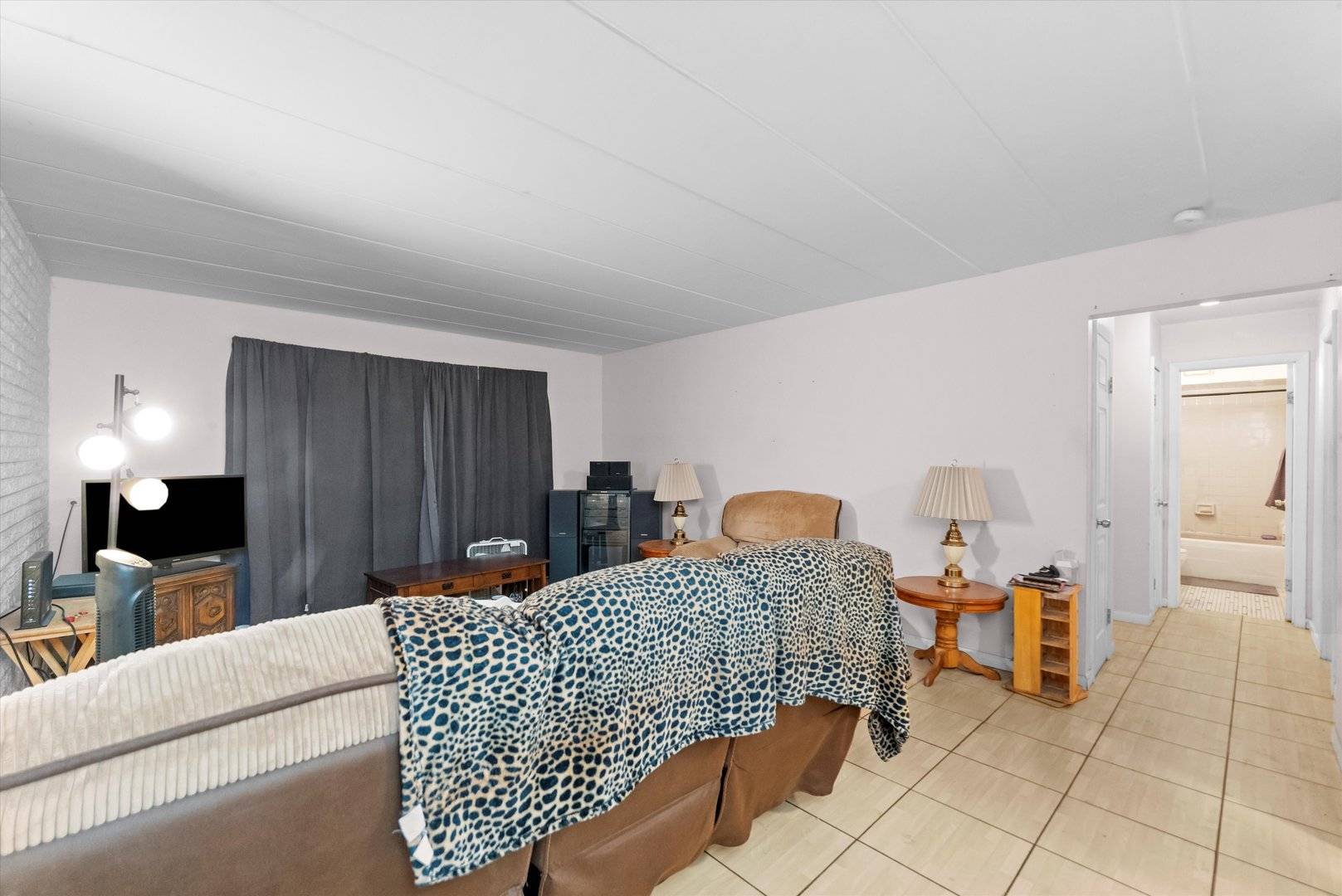 Elmwood Park, IL 60707,2546 N Harlem AVE #GA