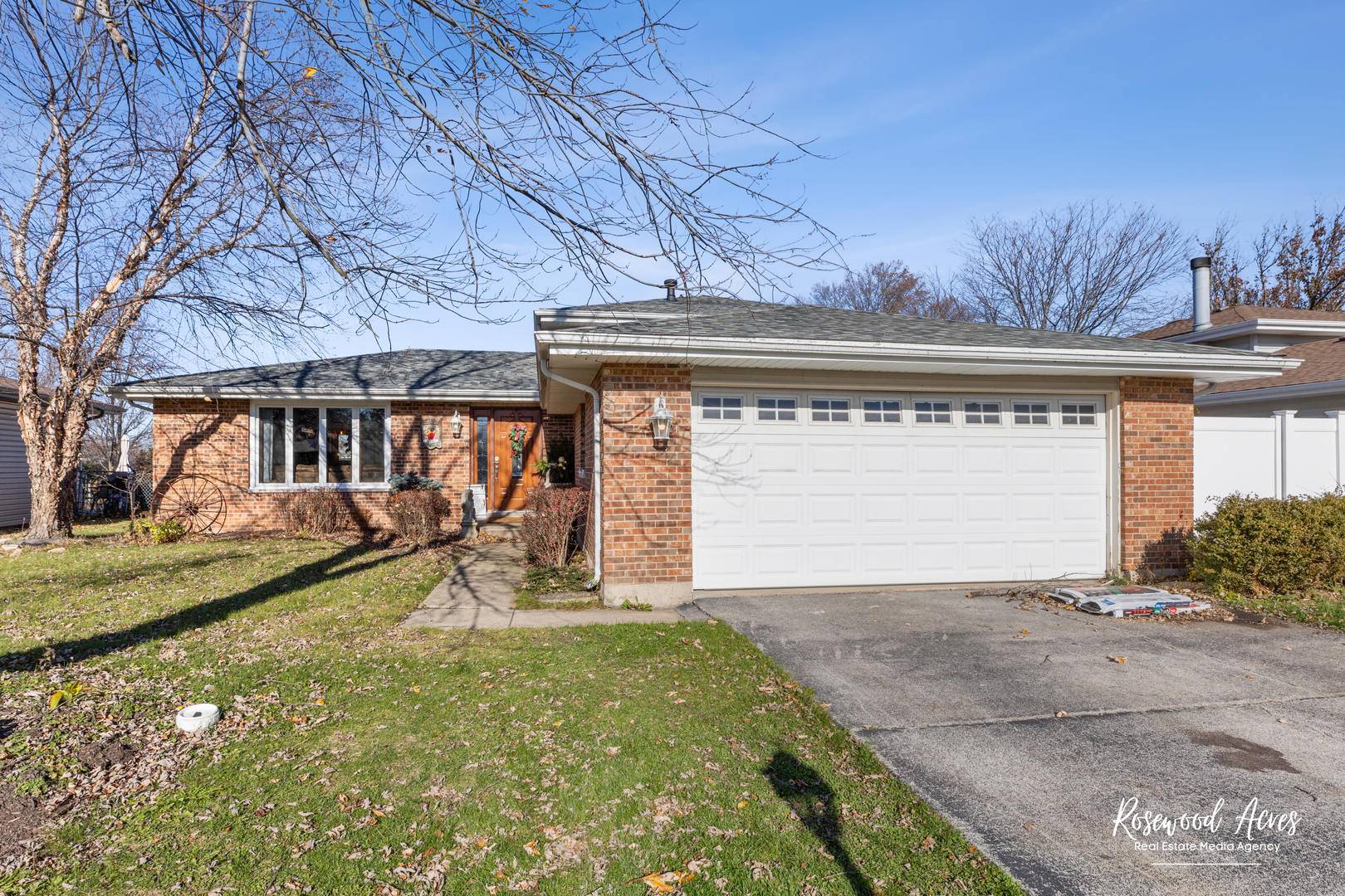 Mokena, IL 60448,11016 Kimberly TRL