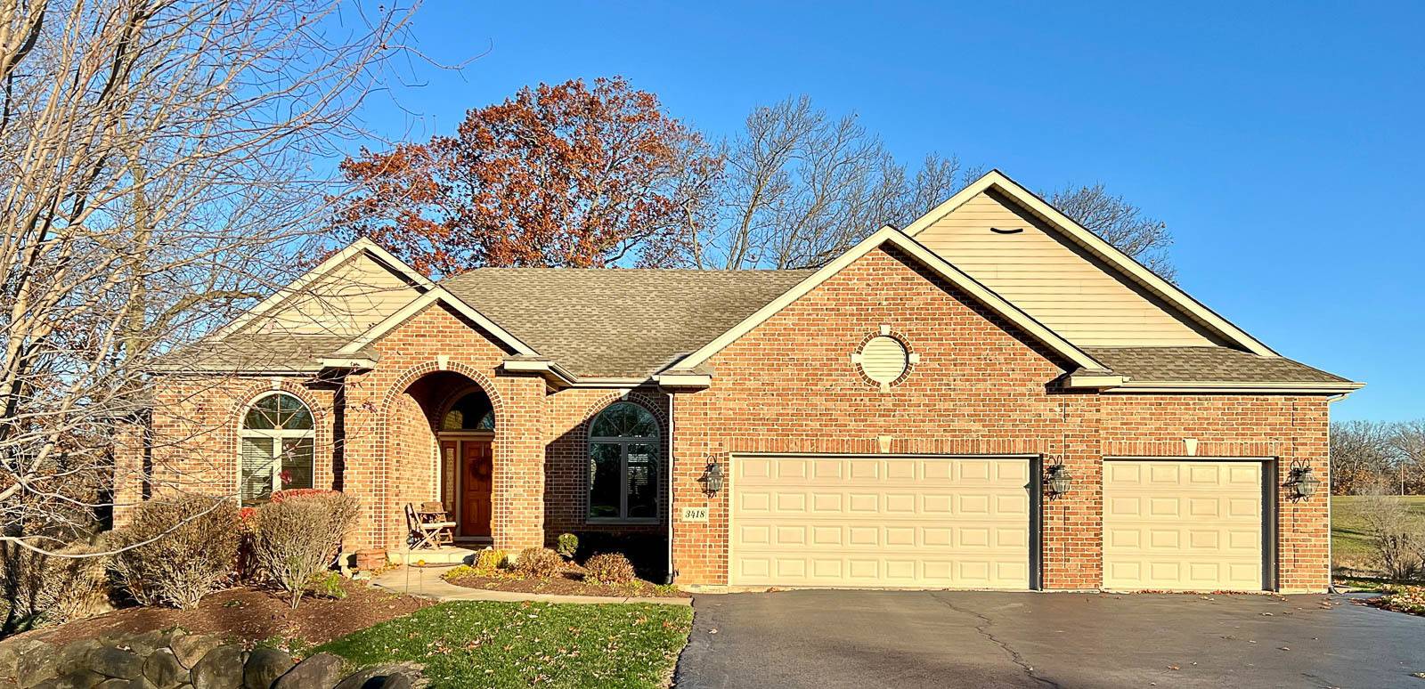 Spring Grove, IL 60081,3418 Forest Ridge DR