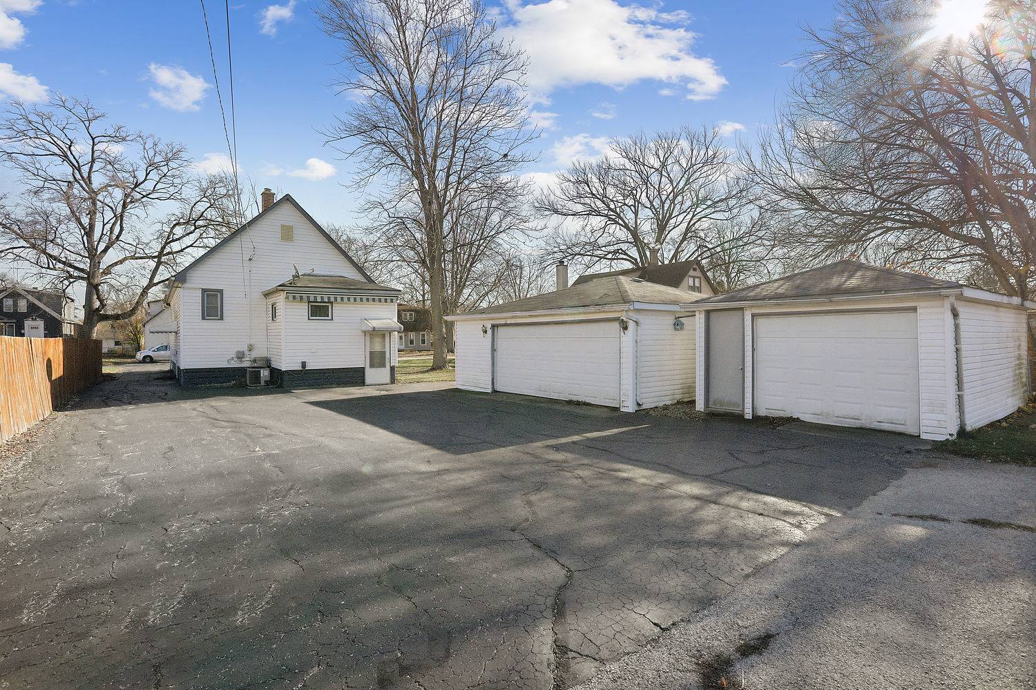 Steger, IL 60475,3726 Green ST