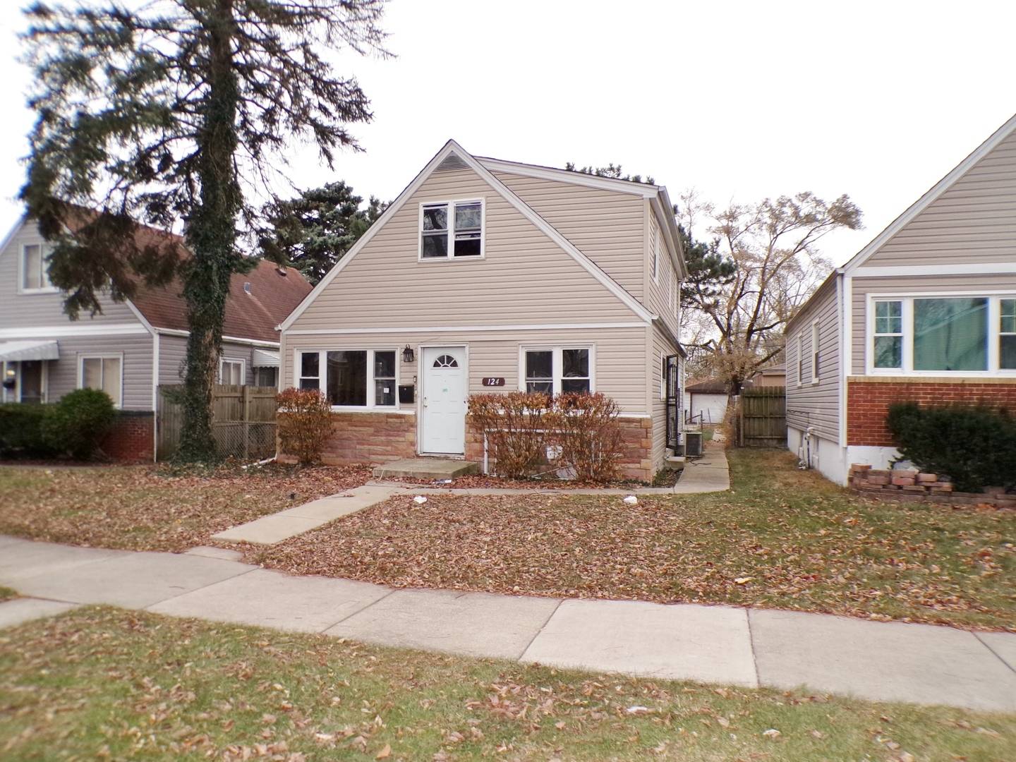 Bellwood, IL 60104,124 46th AVE