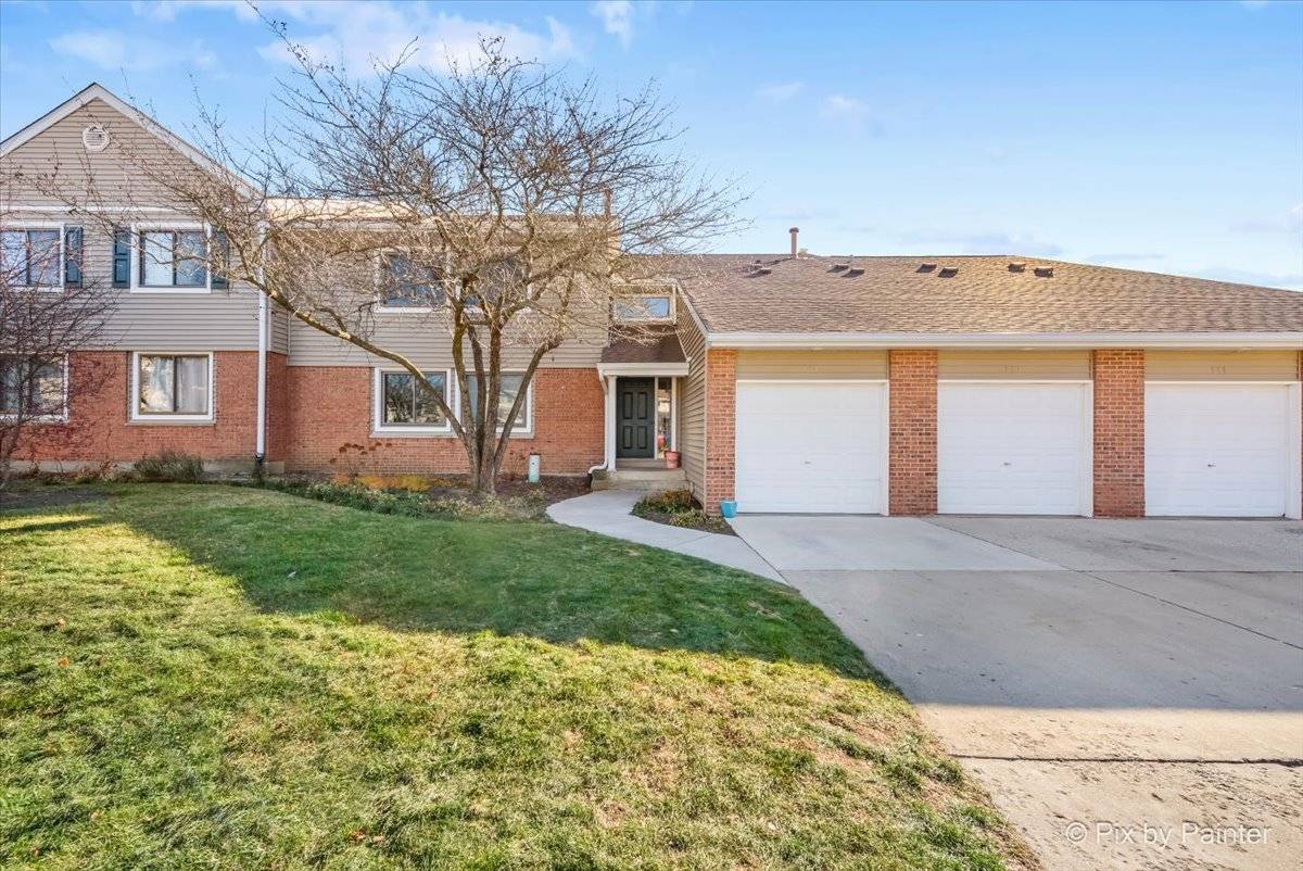 Buffalo Grove, IL 60089,115 Autumn CT #115