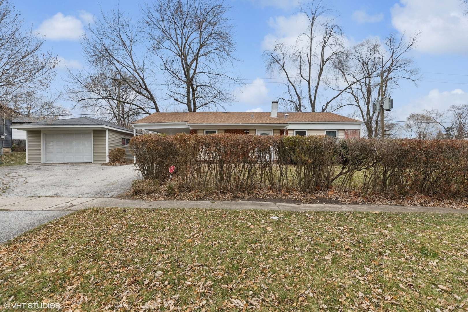 Sauk Village, IL 60411,1915 218TH ST