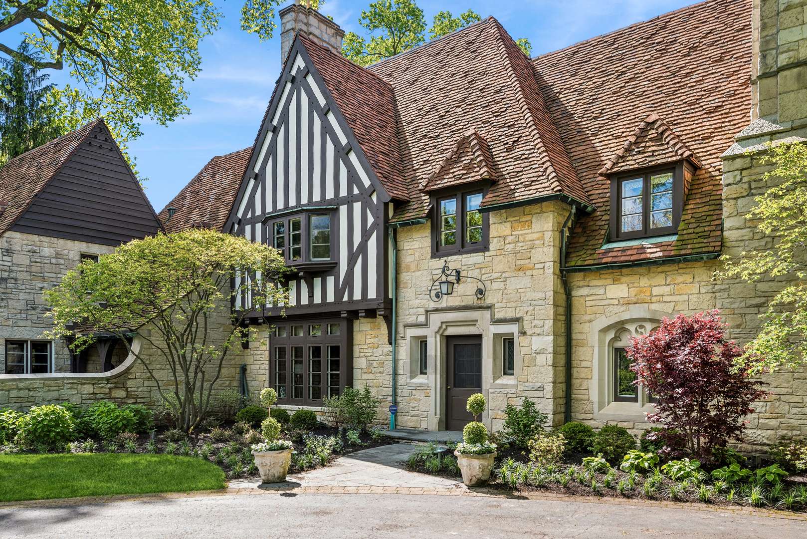 Wilmette, IL 60091,2743 Illinois RD