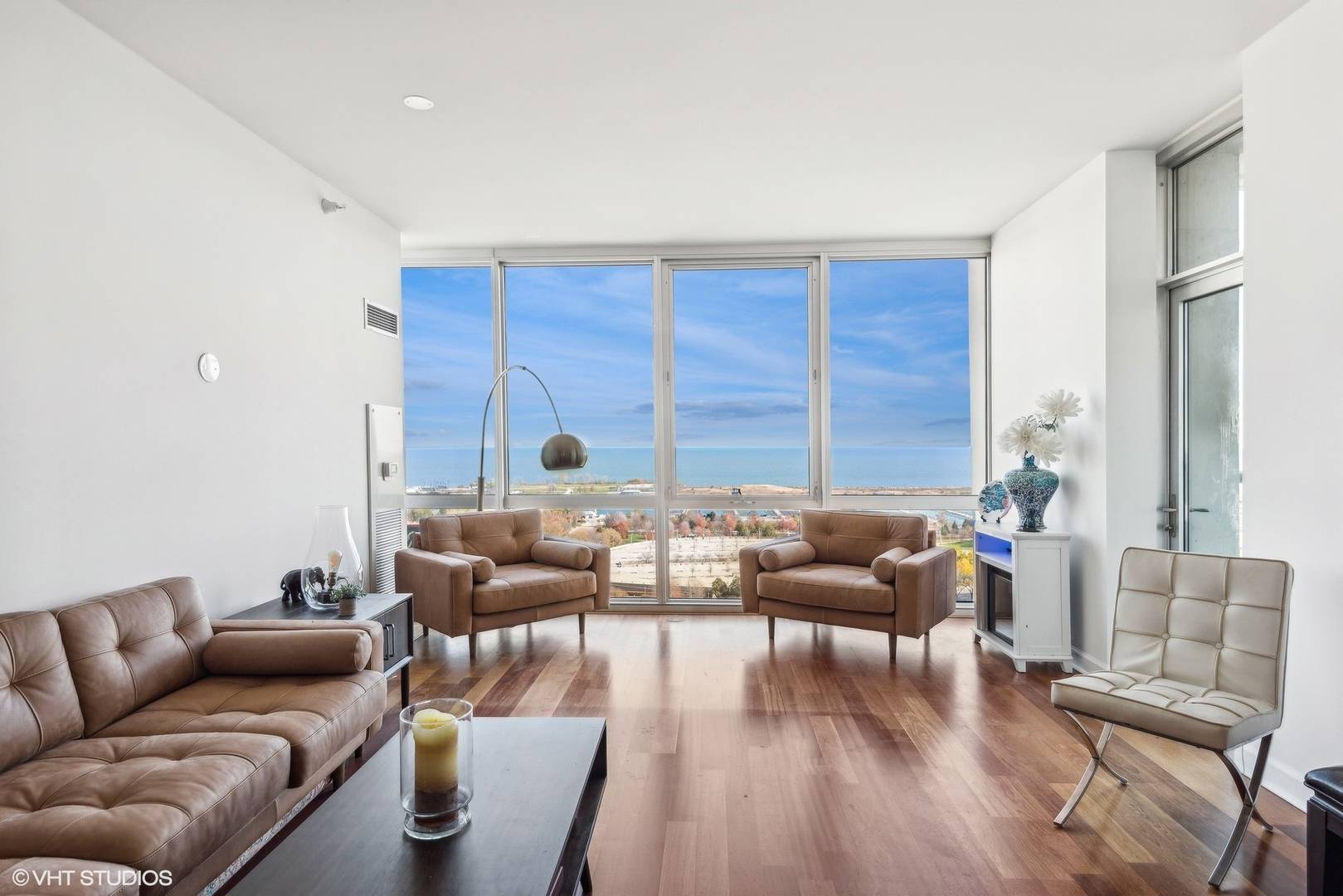 Chicago, IL 60616,1629 S PRAIRIE AVE #2103