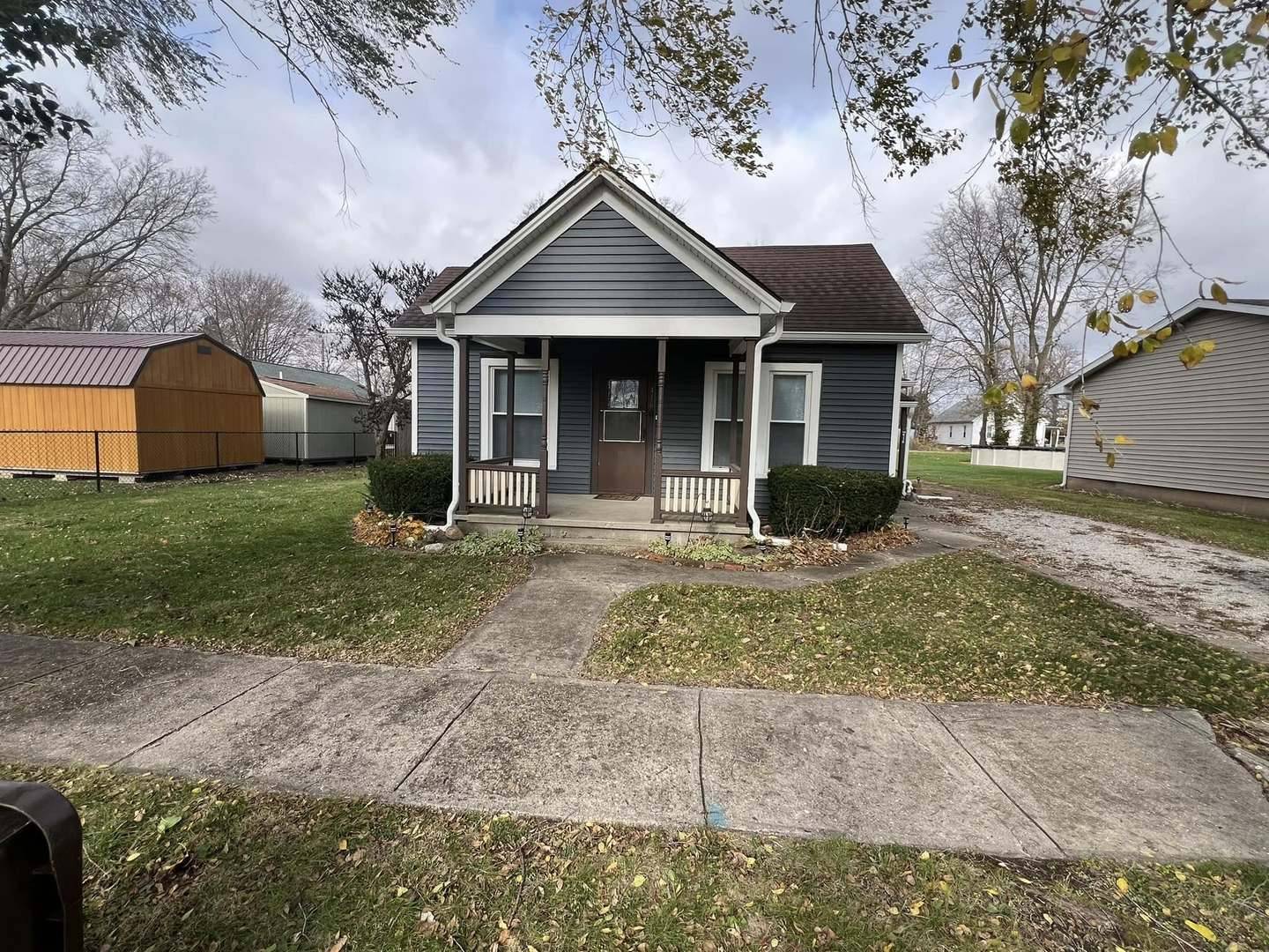 Kenney, IL 61749,416 W Benjamin ST