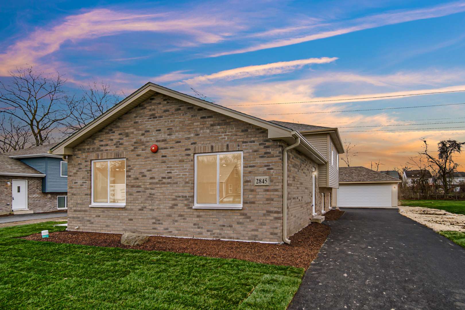 Blue Island, IL 60406,3127 141st PL