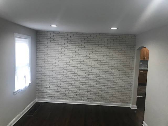 Lansing, IL 60438,17819 Commercial AVE