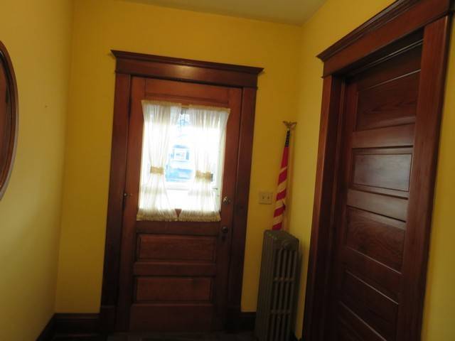 Burlington, WI 53105,416 W Chestnut ST