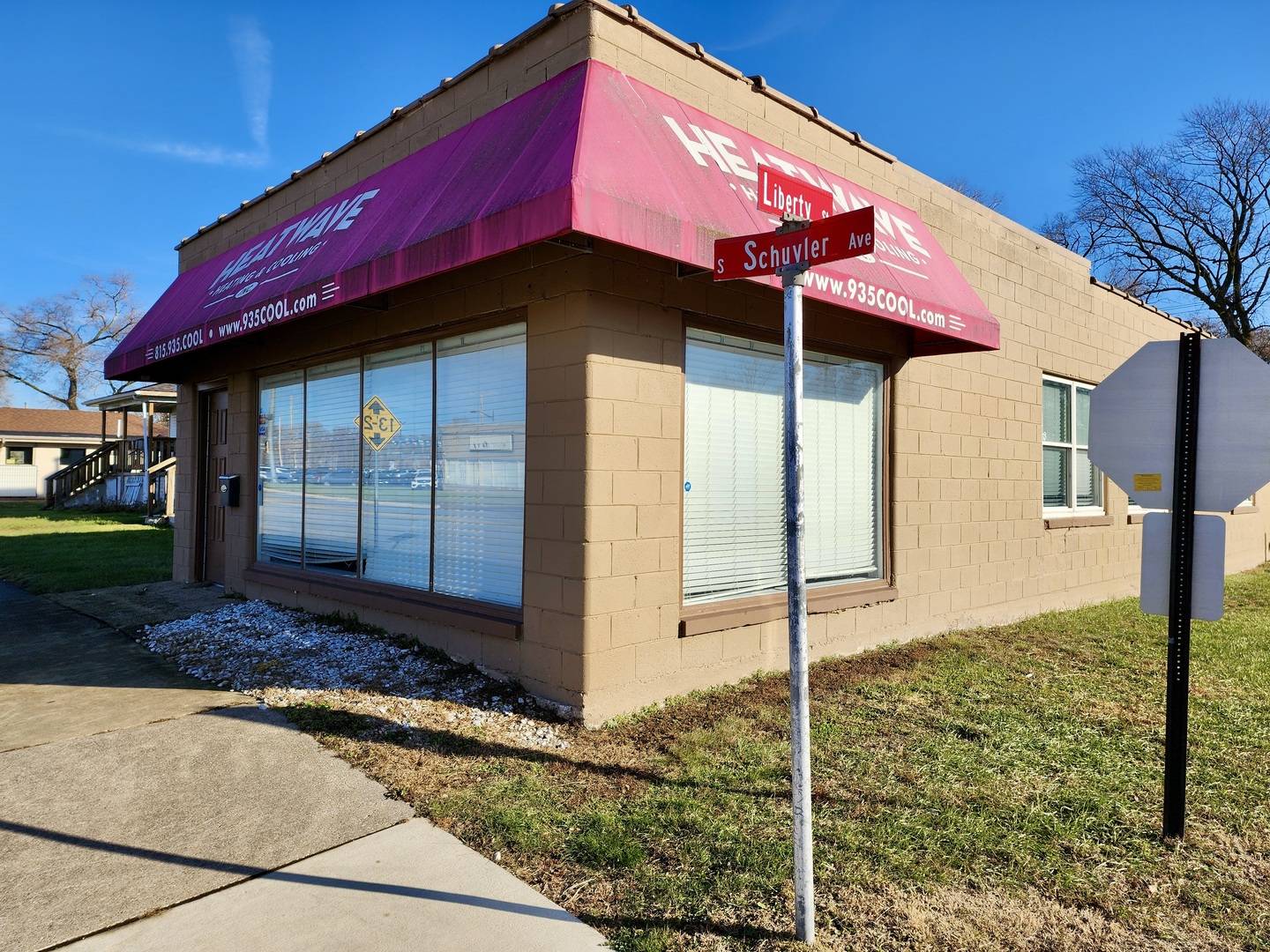 Bradley, IL 60915,298 S Schuyler AVE