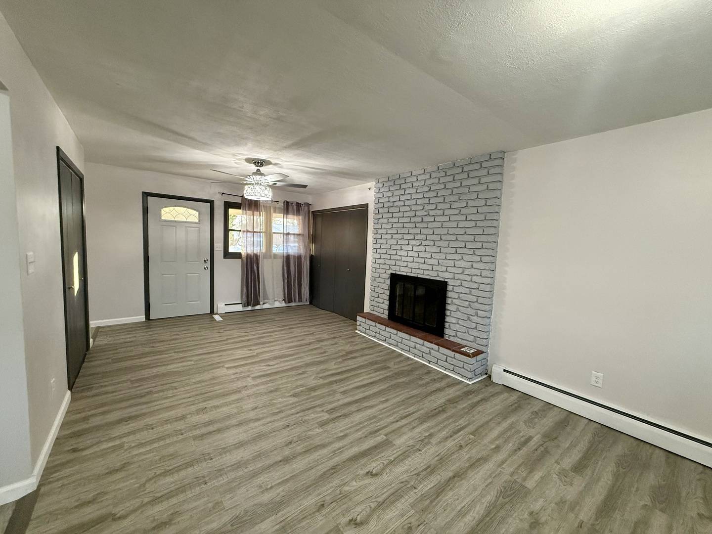 Rantoul, IL 61866,1357 Jeffrey DR