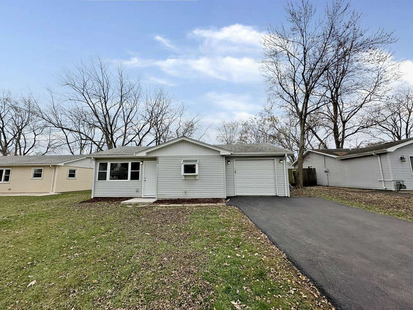 Crete, IL 60417,541 W Auburn LN