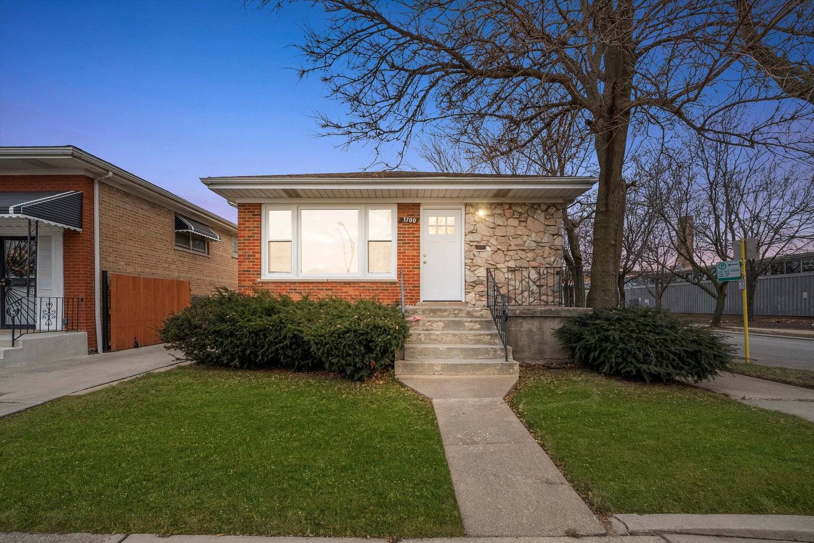 Chicago, IL 60652,3700 W 76th PL