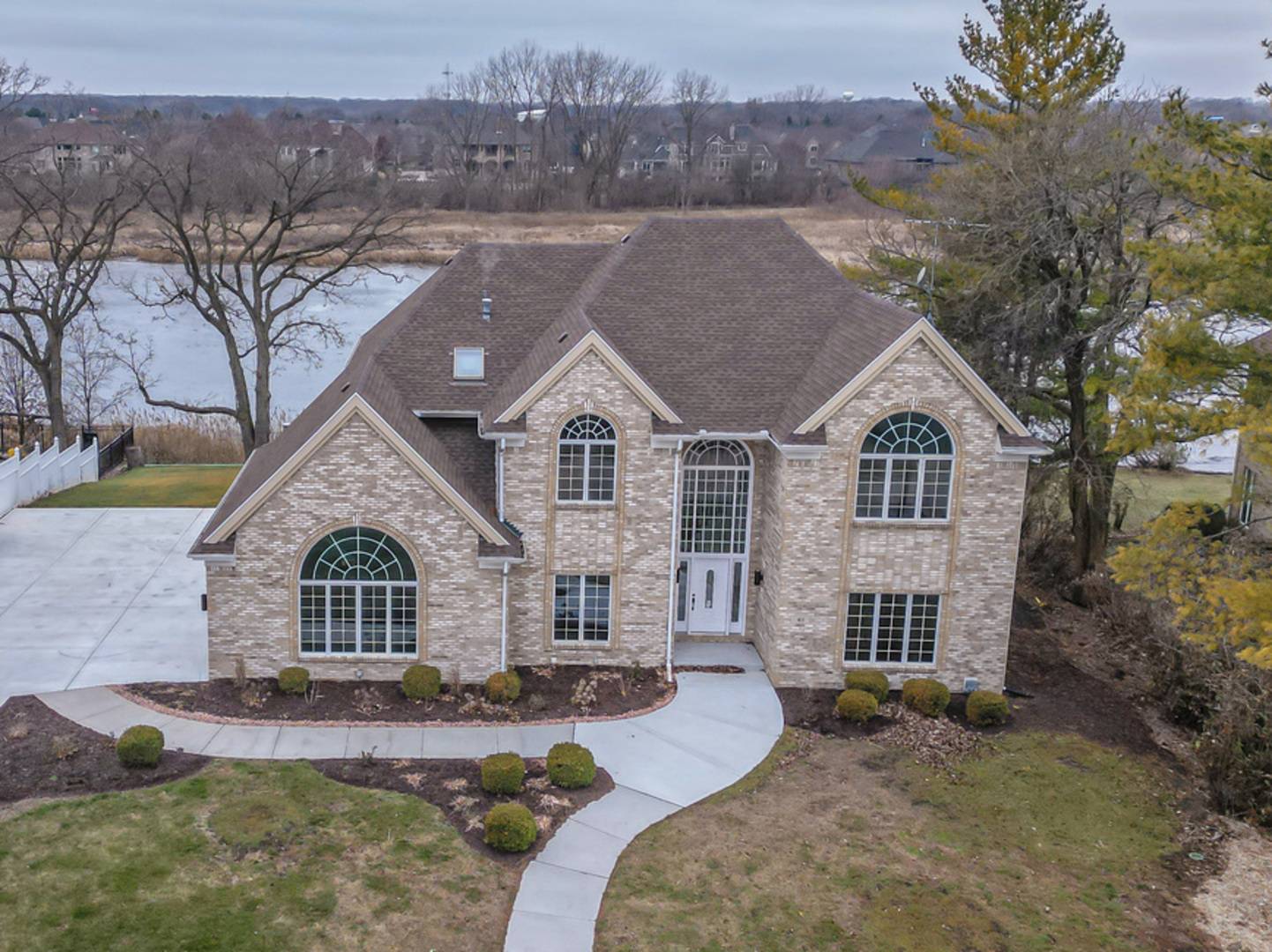 Joliet, IL 60431,411 Westridge RD