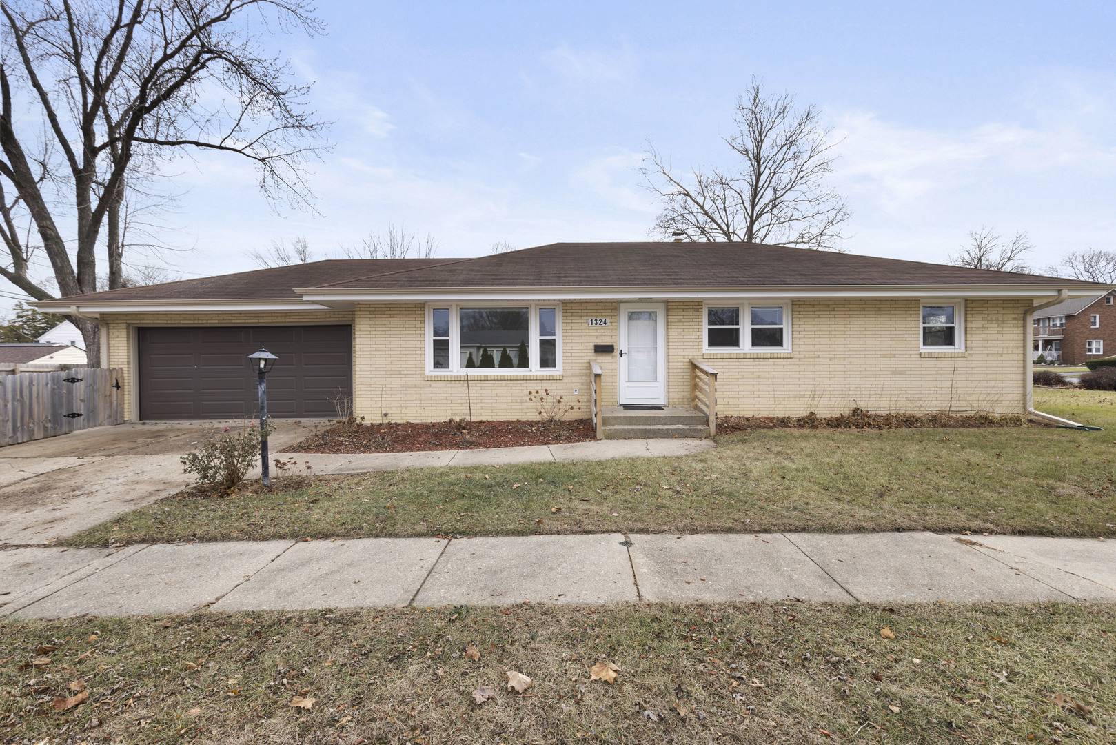 Rockford, IL 61103,1324 Jonathan AVE