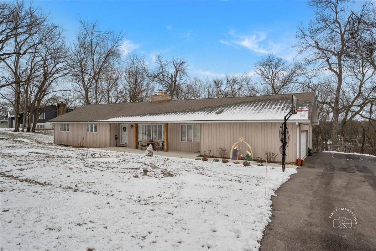 South Elgin, IL 60177,1081 Woodcliff DR