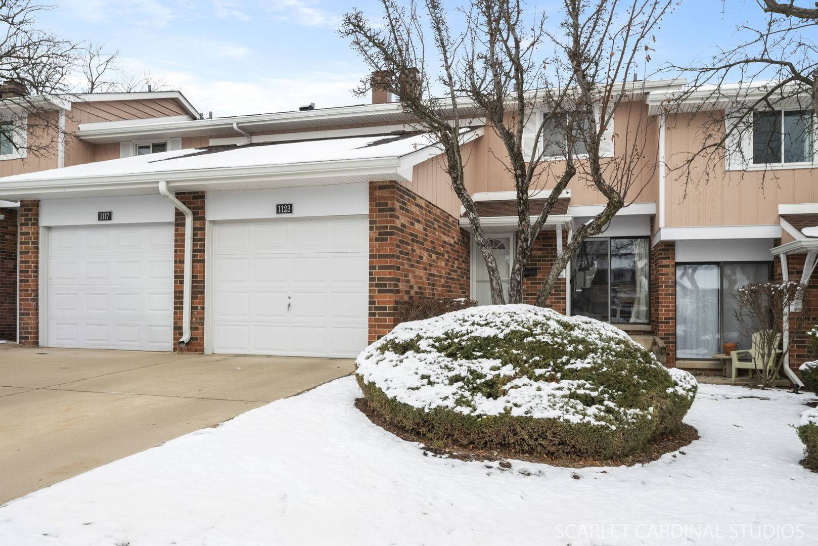 Wheaton, IL 60189,1123 Rhodes CT