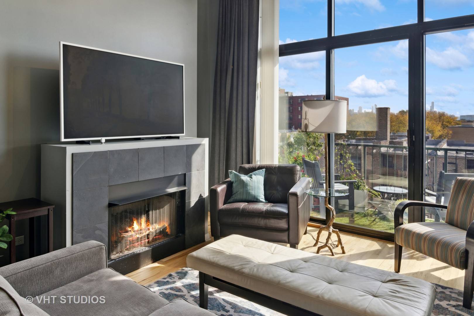 Chicago, IL 60613,3631 N HALSTED ST #409