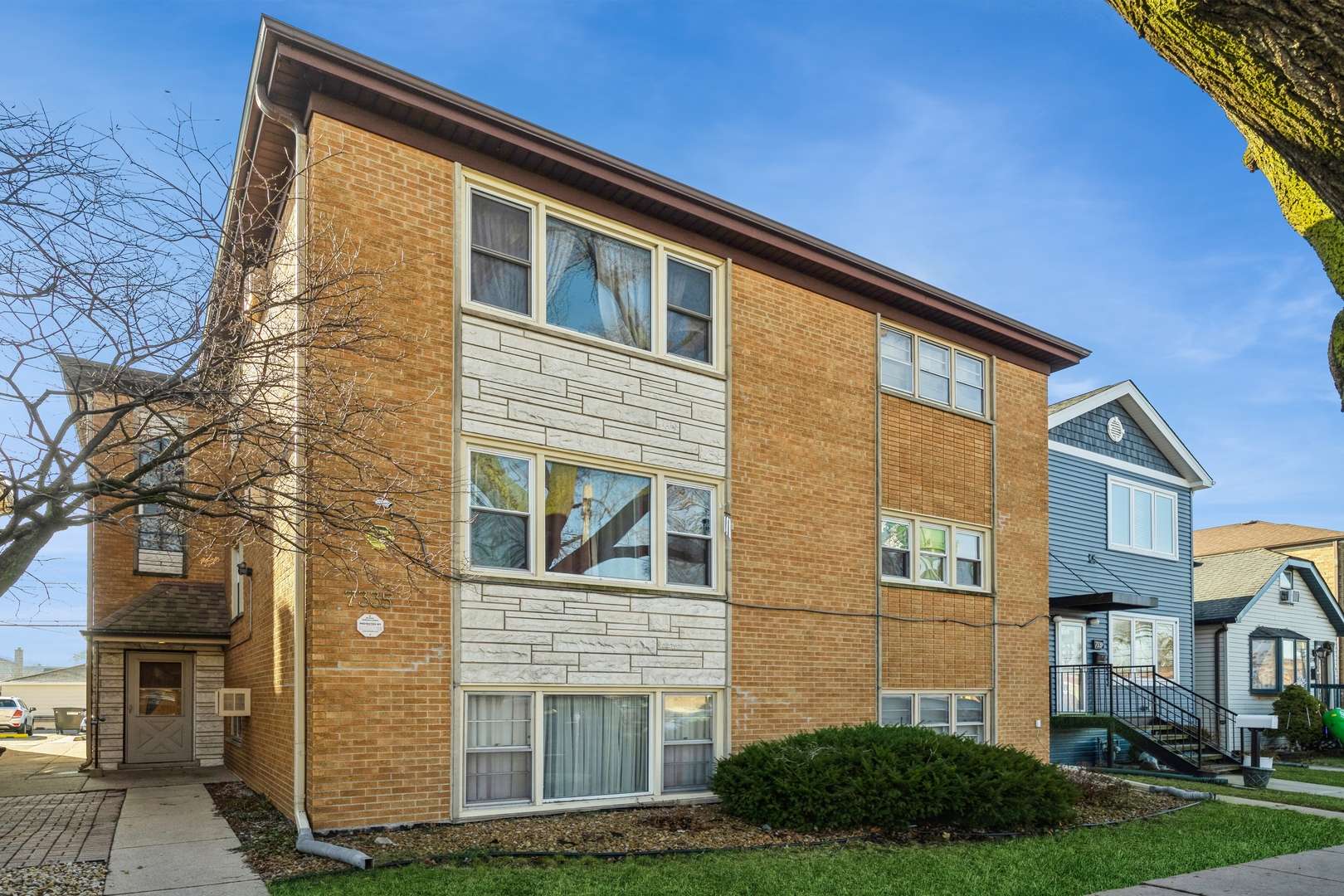 Elmwood Park, IL 60707,7335 W Fullerton AVE #1SE