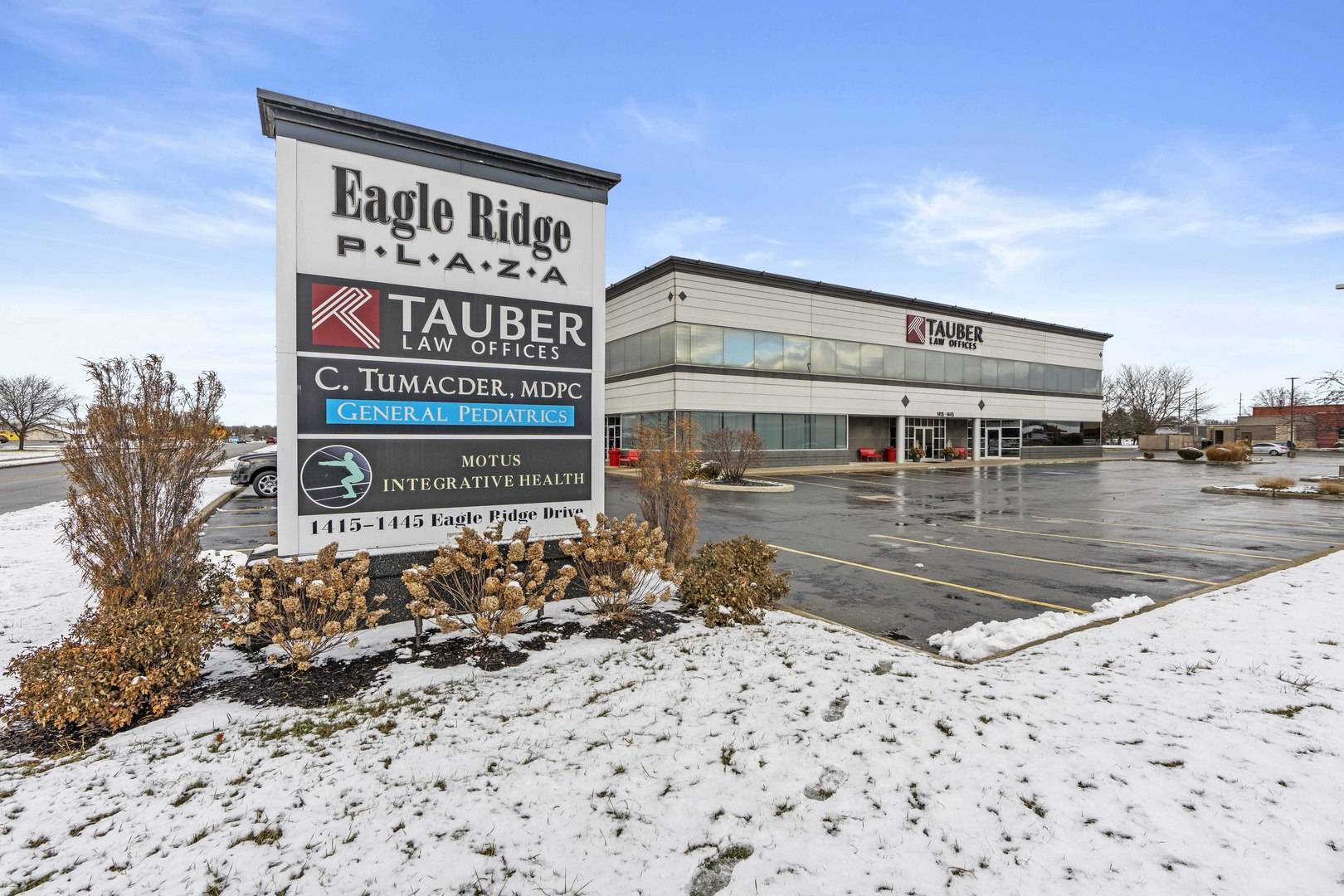Schererville, IN 46375,1435 Eagle Ridge DR