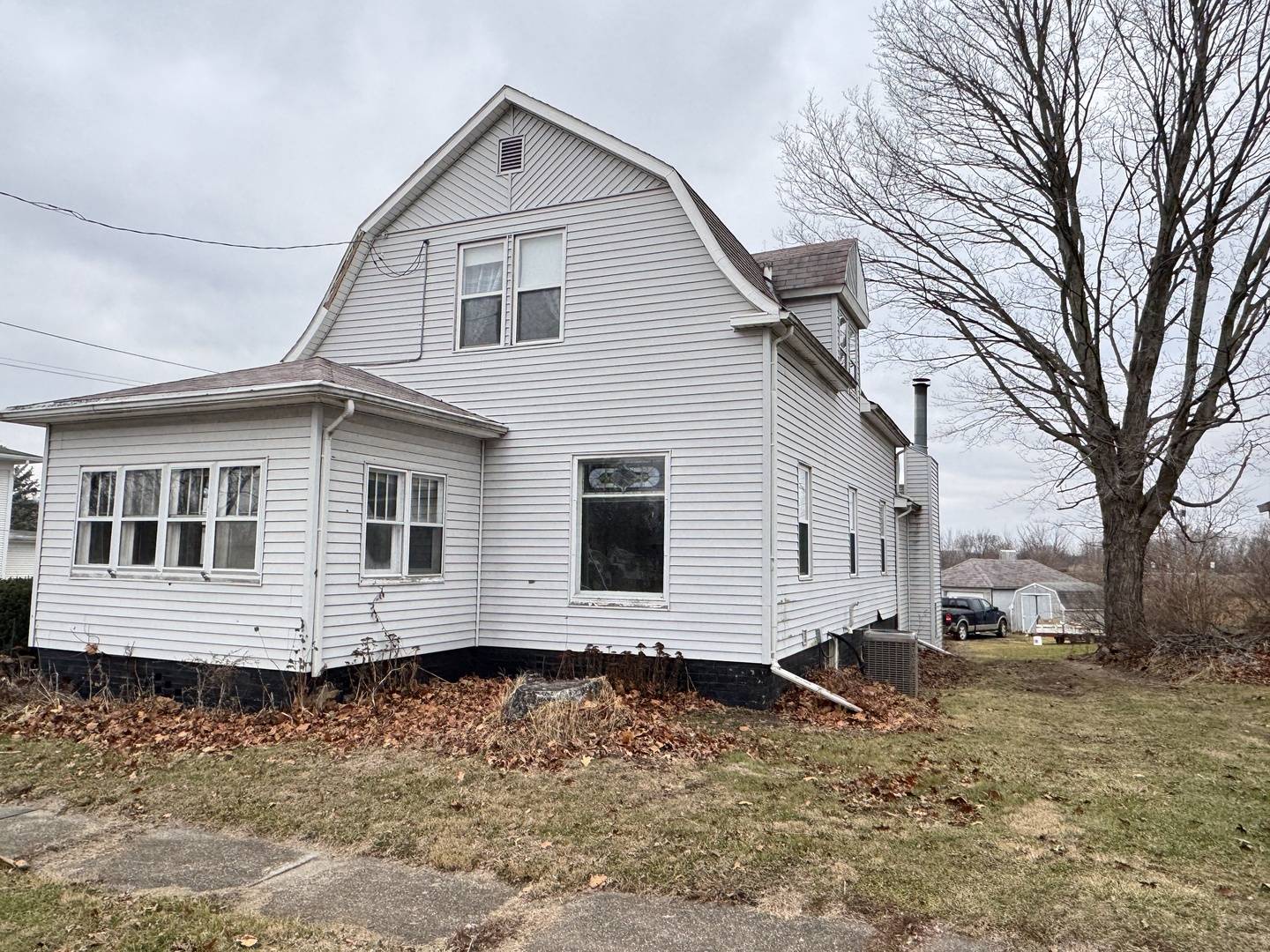 Buda, IL 61314,416 E Main ST