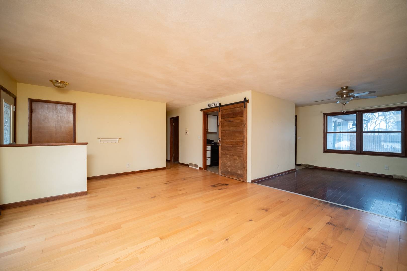 South Beloit, IL 61080,14247 Krotz DR