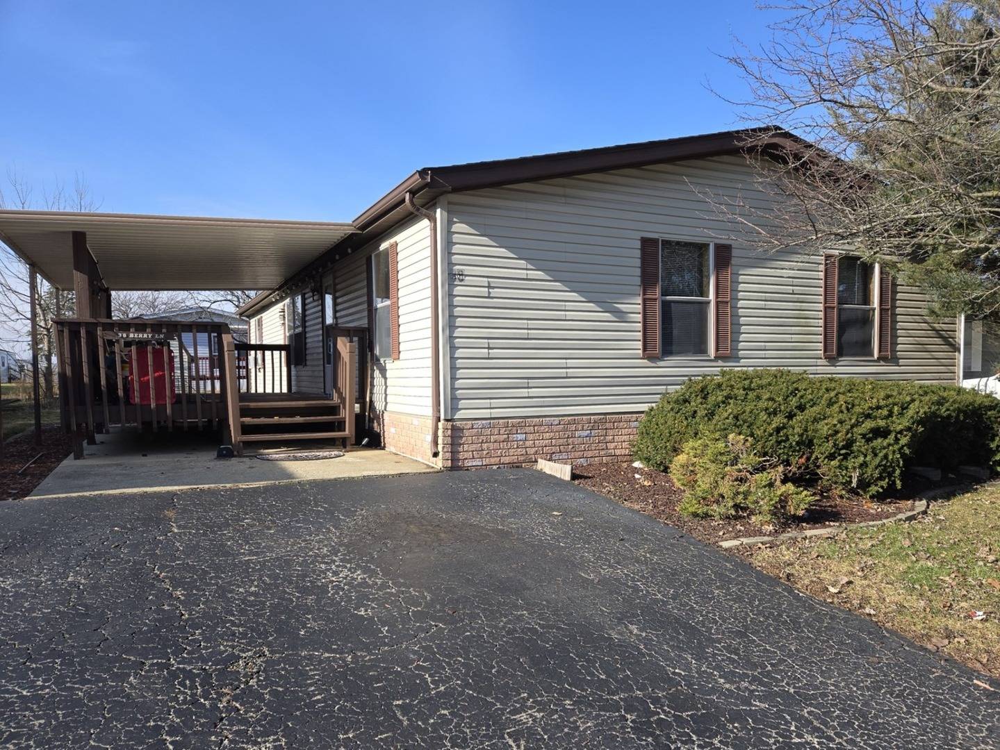 Bourbonnais, IL 60914,38 Berry LN