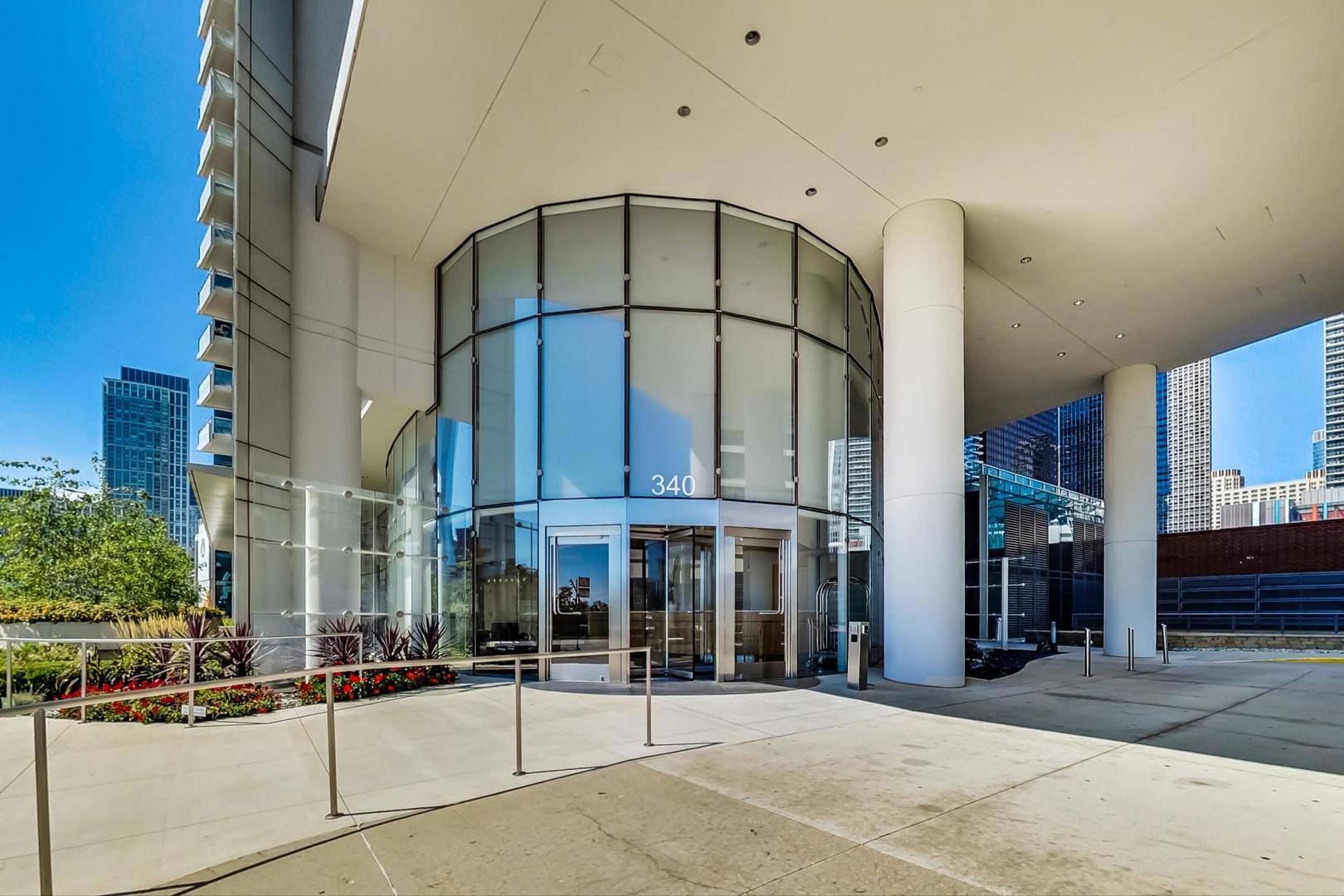 Chicago, IL 60601,340 E Randolph ST #4901