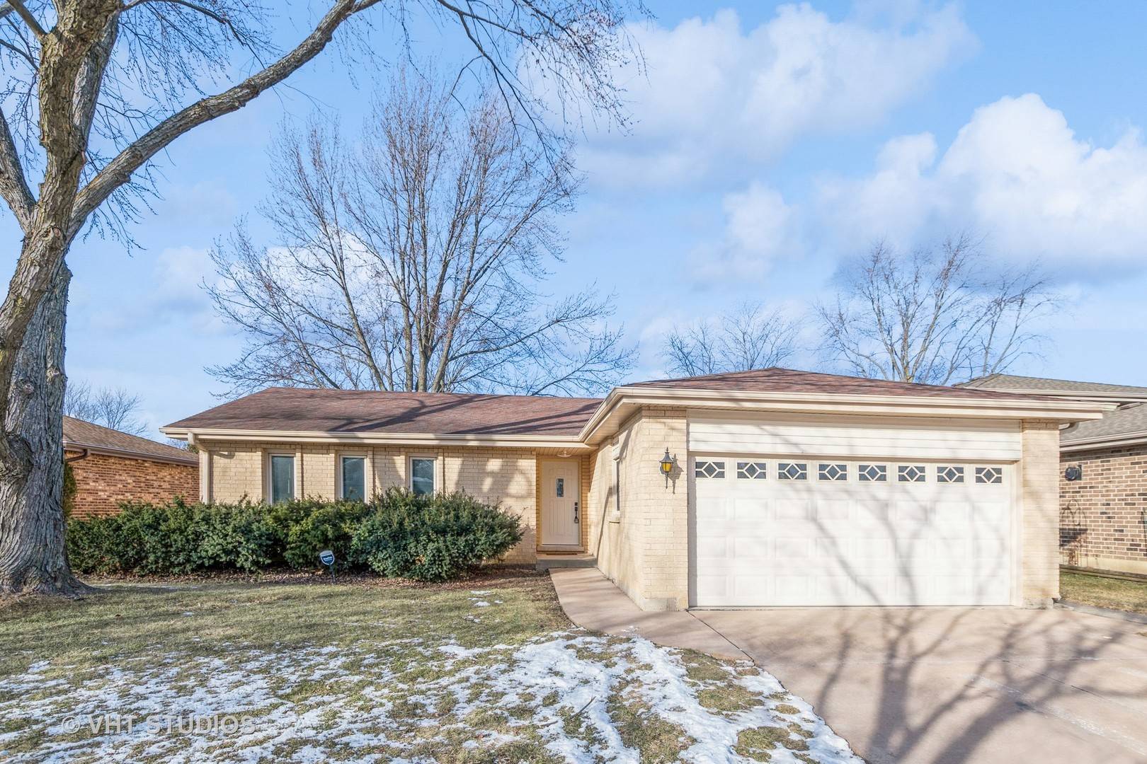 Mokena, IL 60448,11030 Daniel TRL