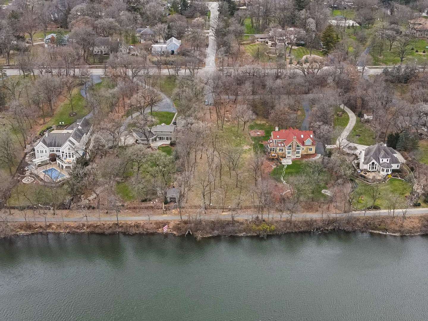 Batavia, IL 60510,616 N Batavia AVE