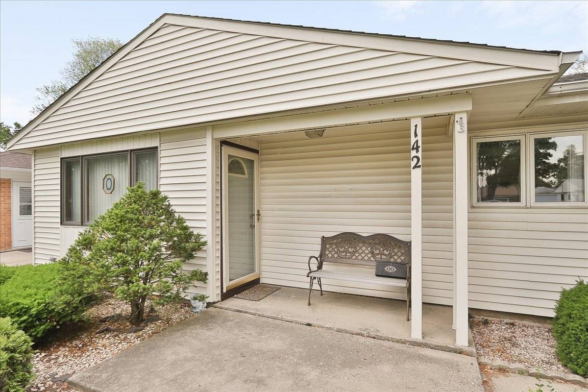 Wheeling, IL 60090,142 W Wayne PL