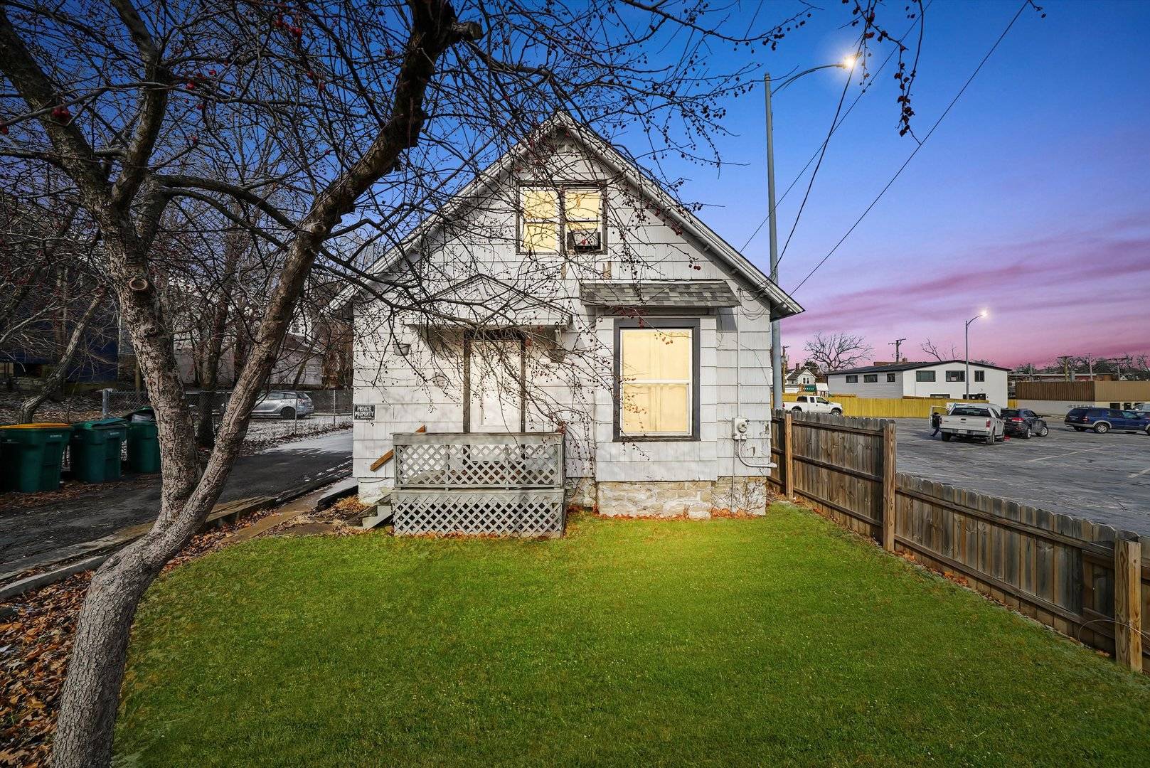 Joliet, IL 60435,417 W Jefferson ST
