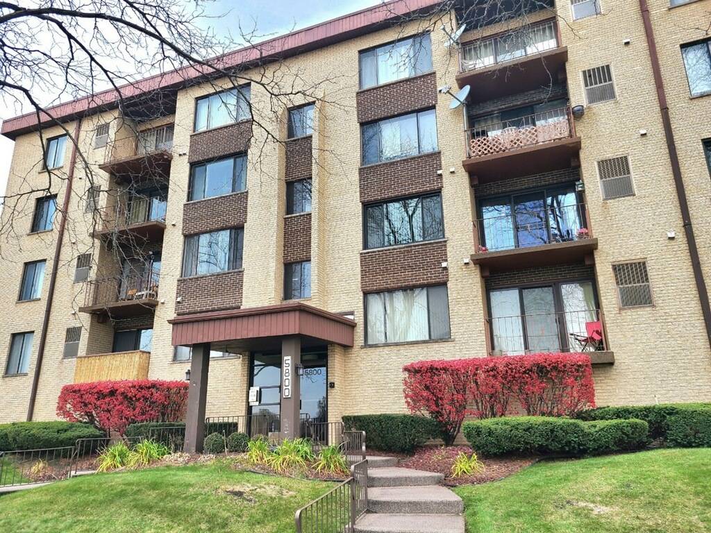 Oak Lawn, IL 60453,5800 W 105th ST #4C