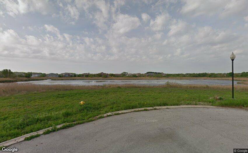 Orland Park, IL 60467,14511 Waters Edge TRL