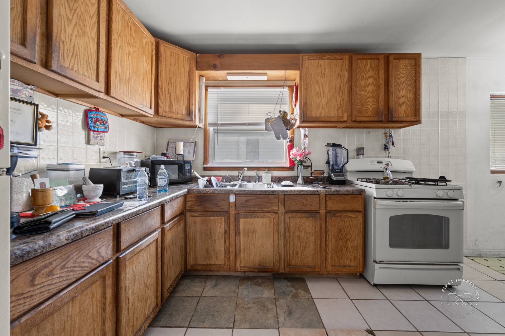 Montgomery, IL 60538,313 N Main ST