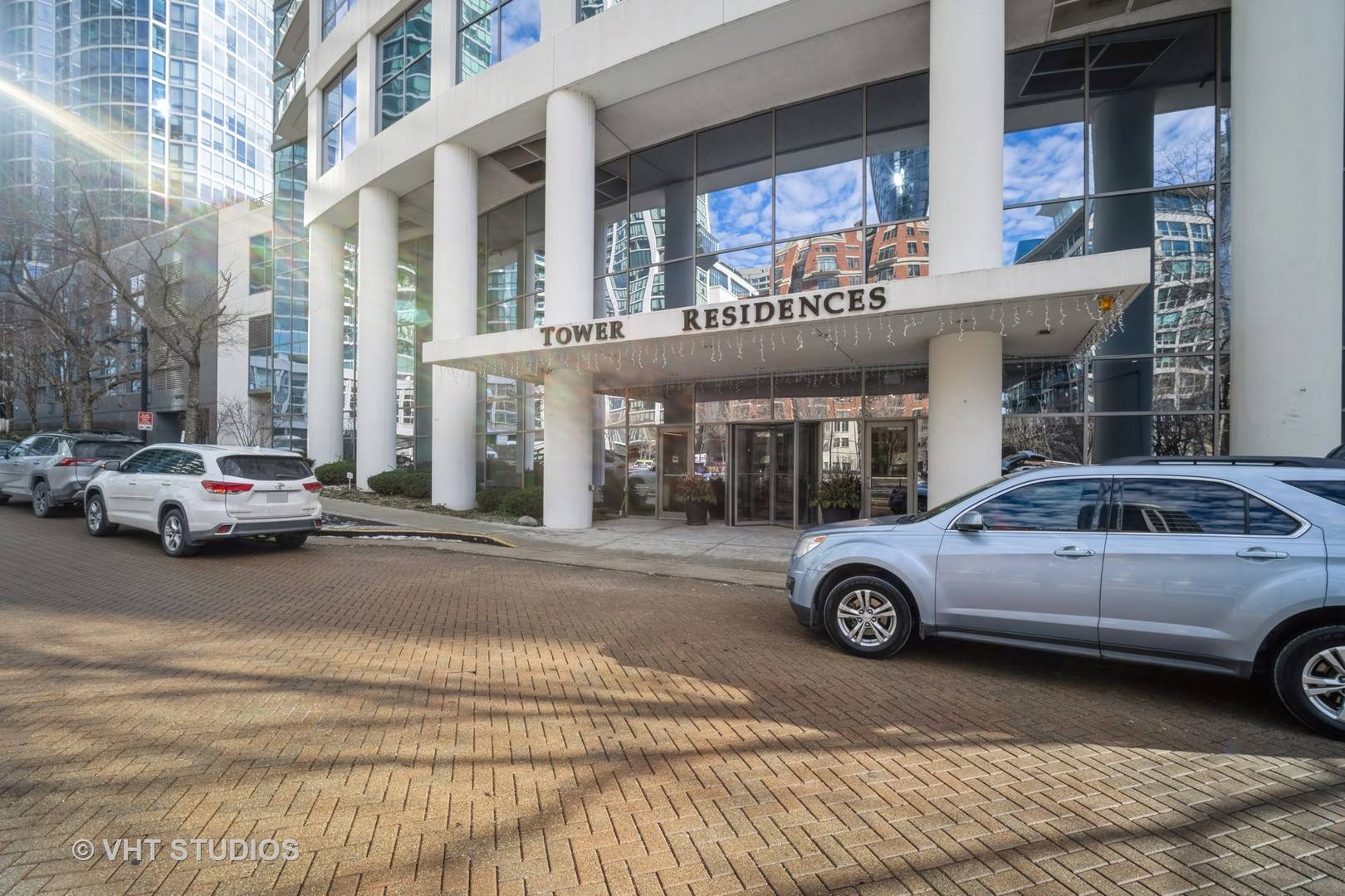 Chicago, IL 60605,1235 S Prairie AVE #3307