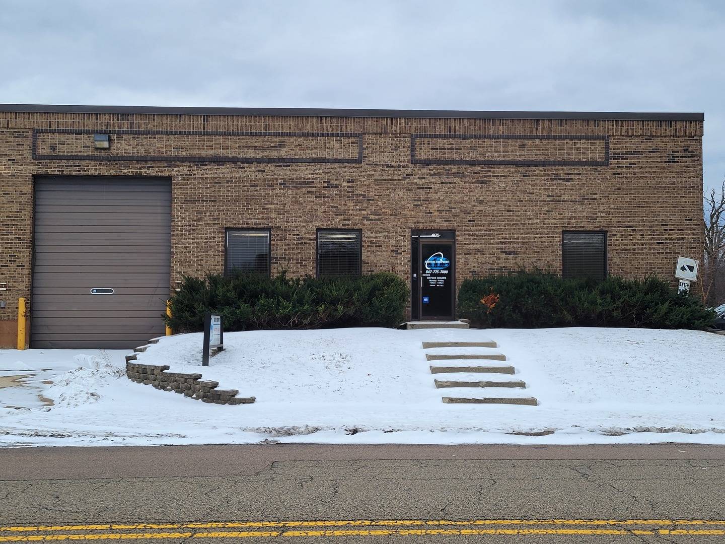 Gurnee, IL 60031,4175 Grove AVE