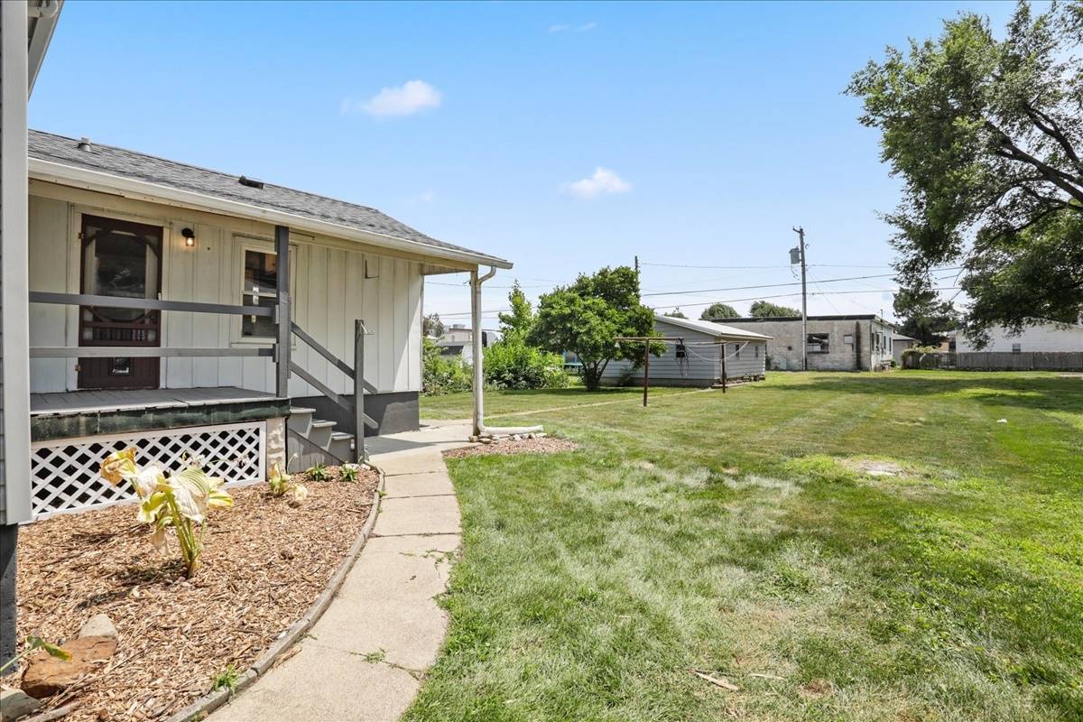 Fairbury, IL 61739,505 E Elm ST