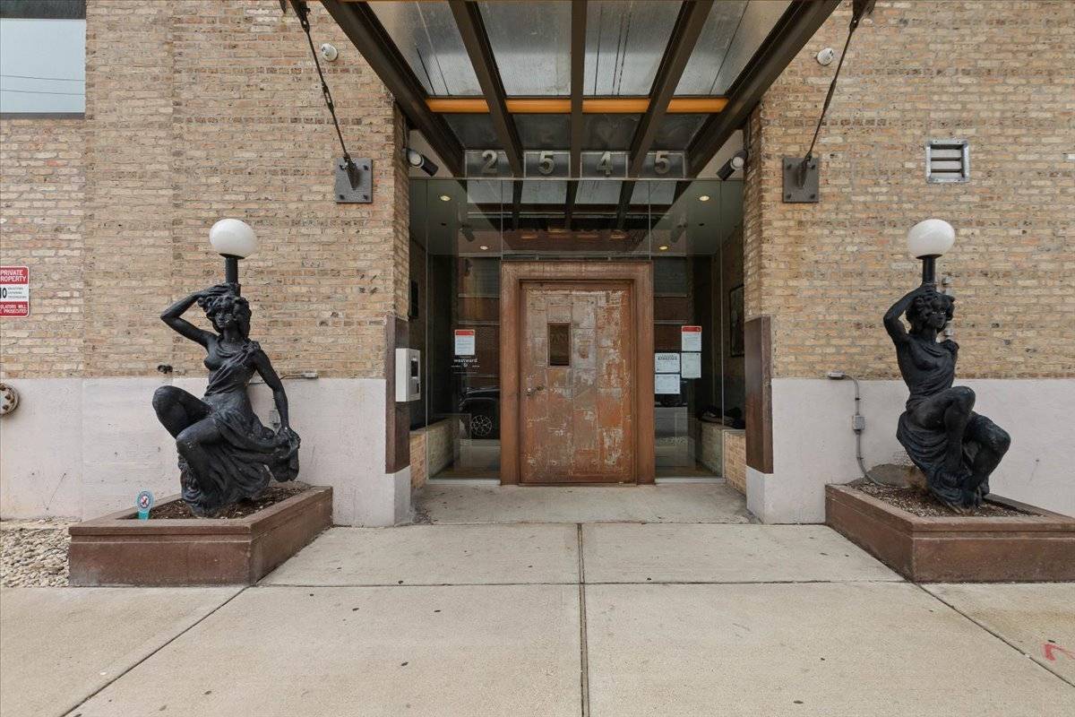 Chicago, IL 60616,2545 S DEARBORN ST #508