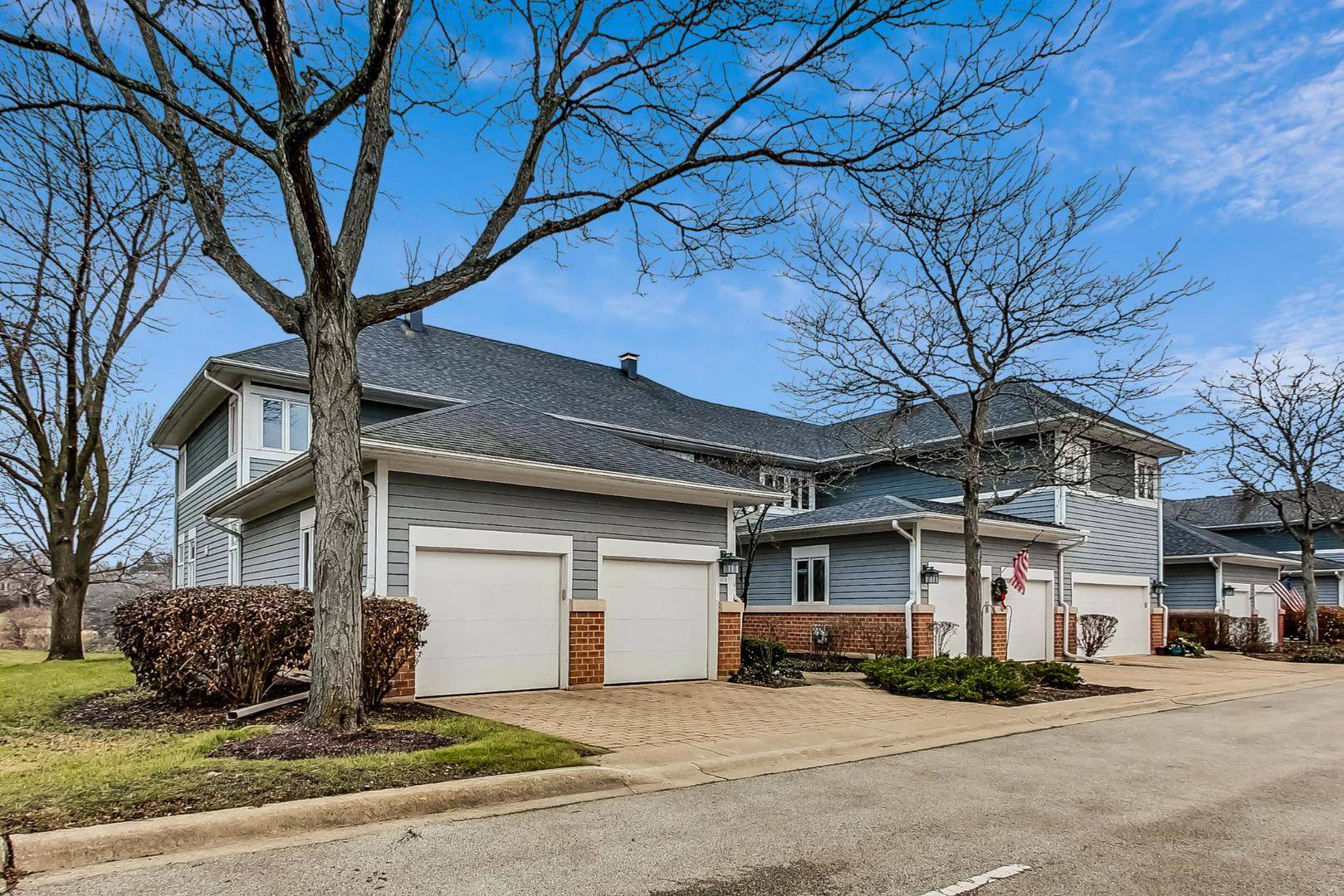 Woodridge, IL 60517,16 Brassie CT