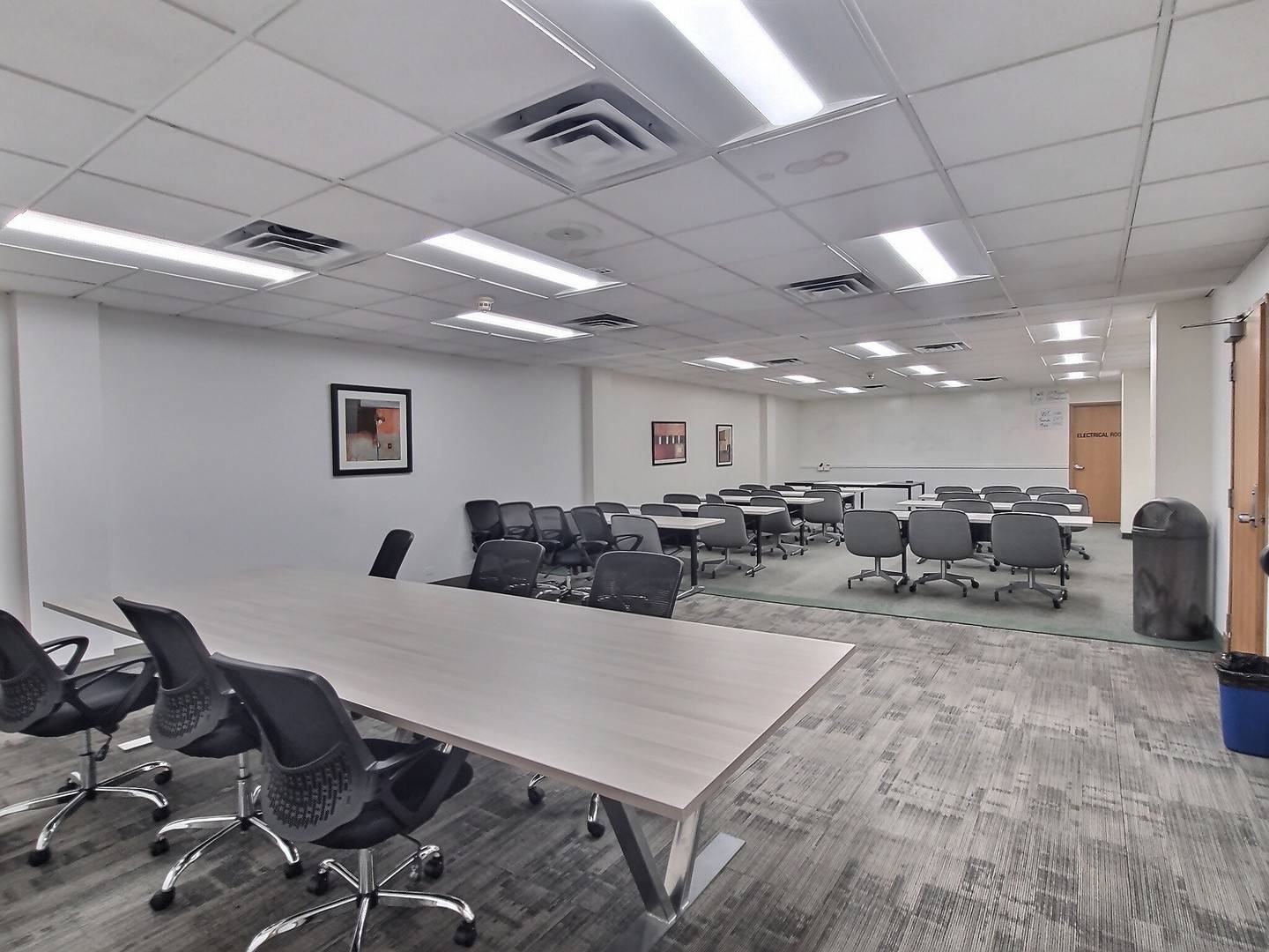 Rolling Meadows, IL 60008,2775 Algonquin RD #200