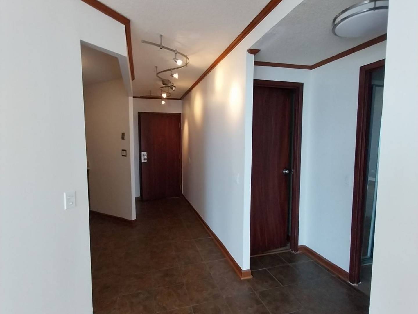 Chicago, IL 60640,5320 N SHERIDAN RD #1108