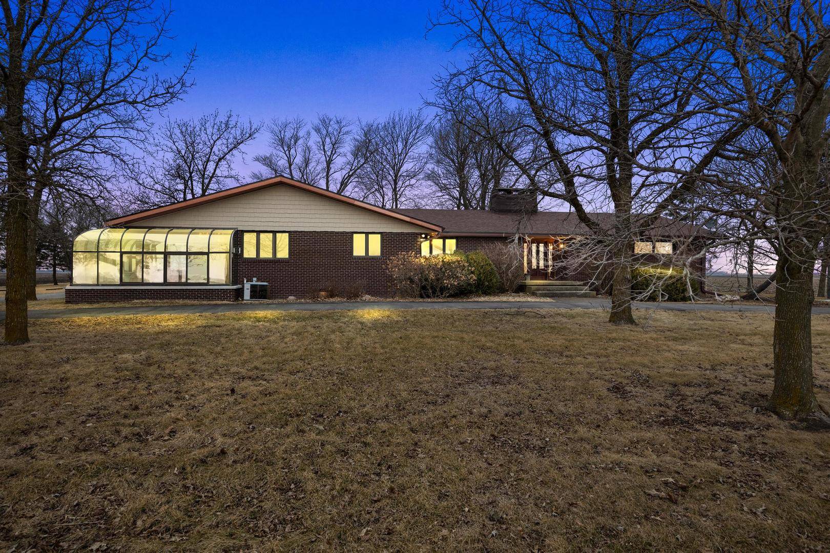 Cropsey, IL 61731,1785 N 2300 East RD