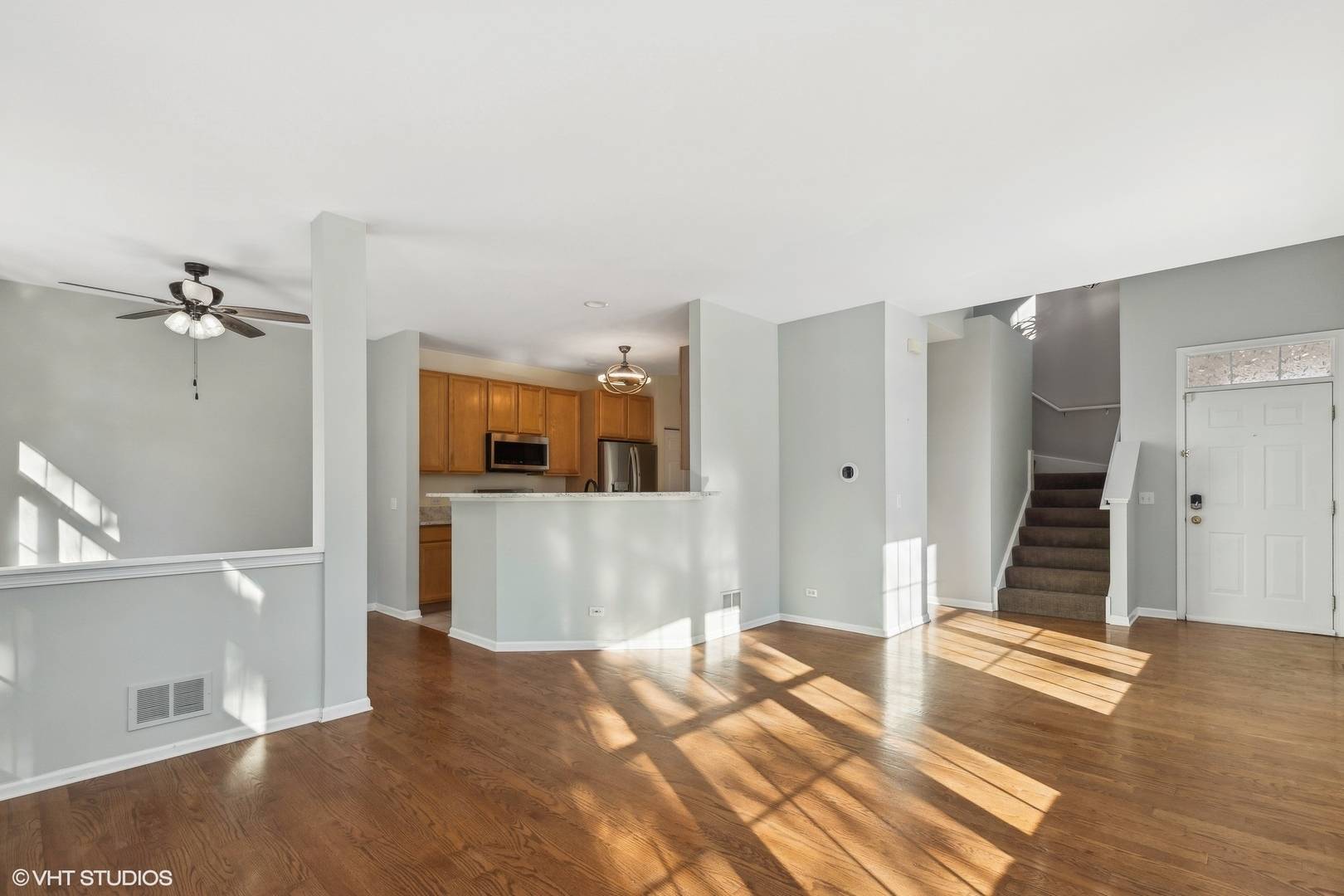 Vernon Hills, IL 60061,328 Bay Tree CIR