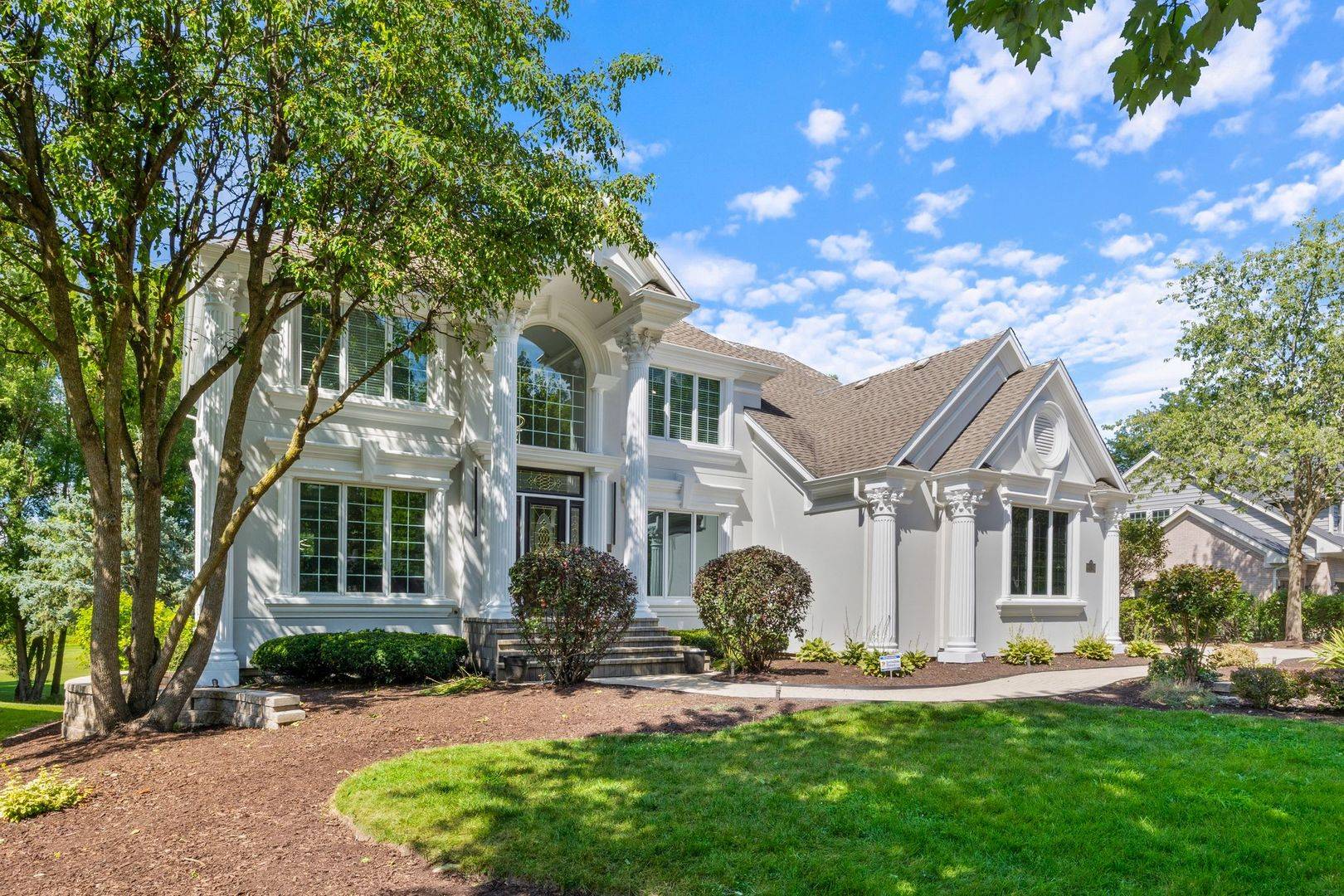 St. Charles, IL 60174,4303 Royal Fox DR