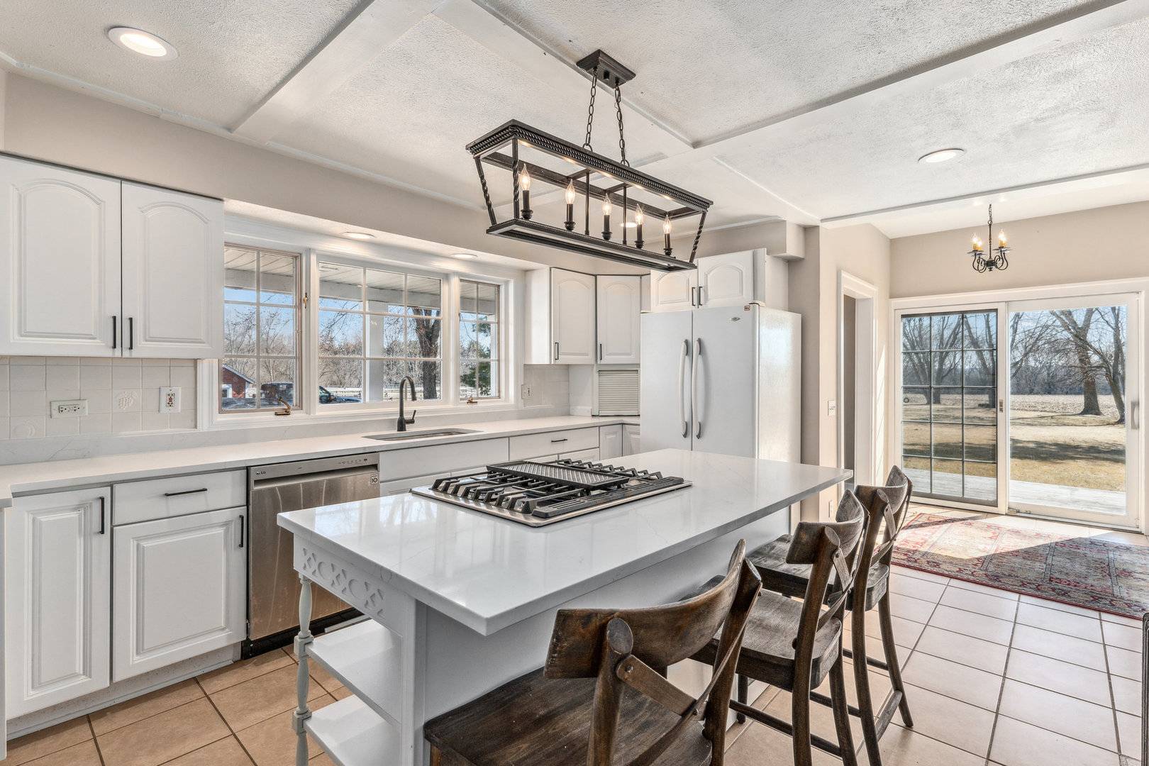 Woodstock, IL 60098,2120 Lamb RD
