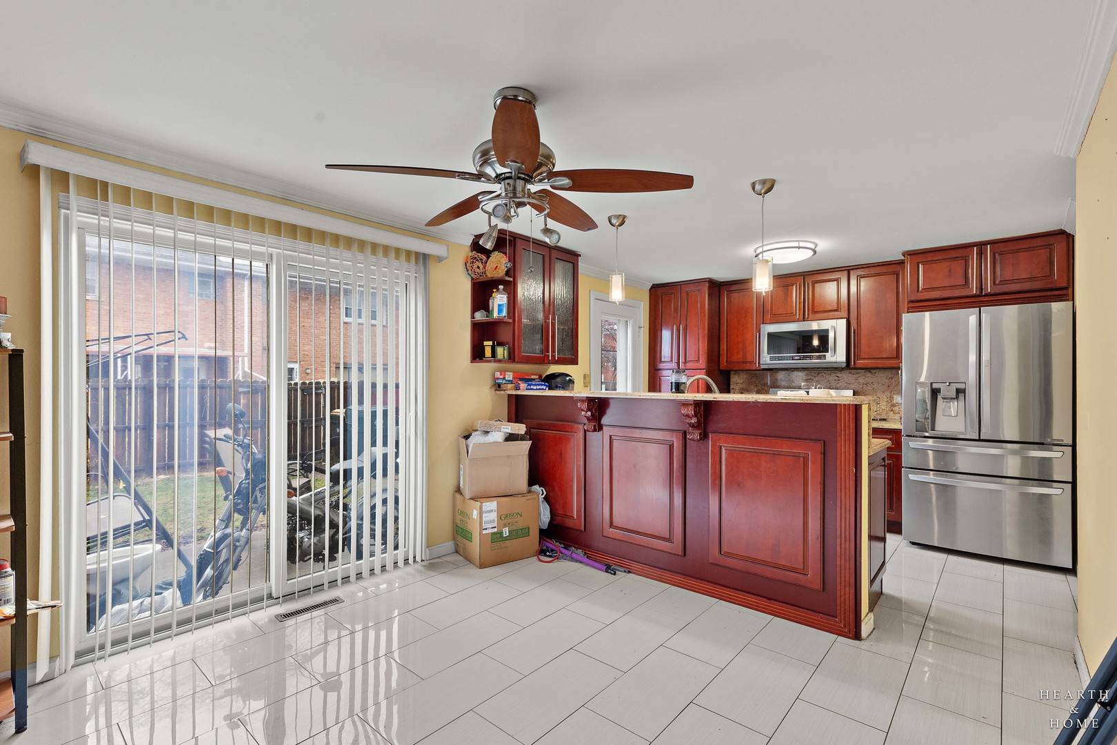 Niles, IL 60714,7945 N NORDICA AVE #7945
